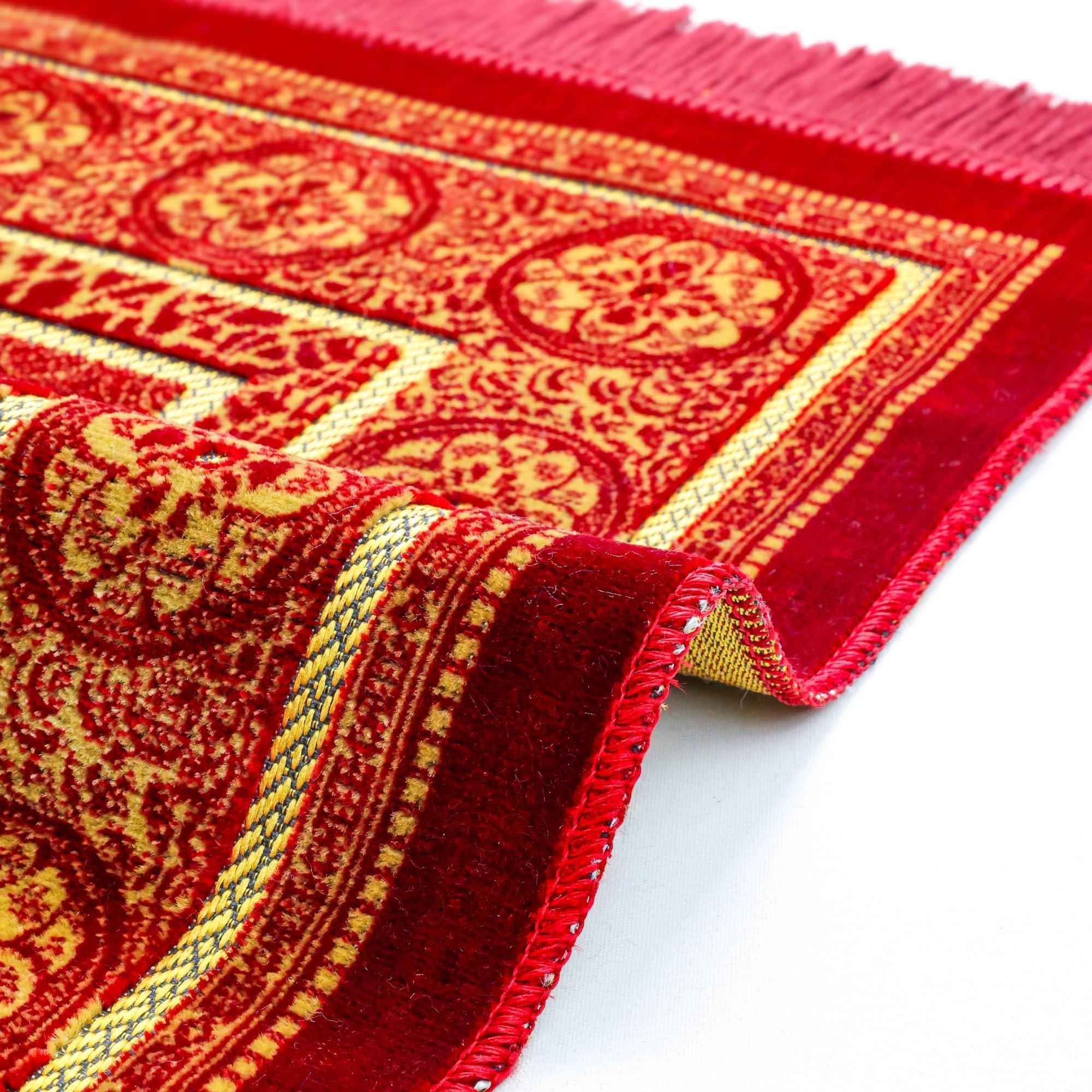 Luxury Turkish Velvet Prayer Rug – Royal Red & Gold Arch Design