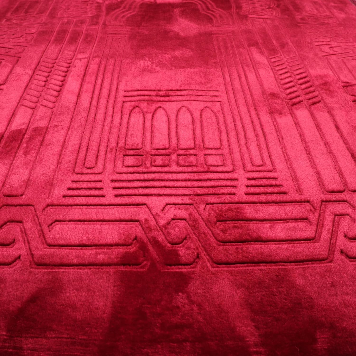 Luxury Ottoman Red Embossed Velvet Prayer Rug with Prayer Cap - Firaset