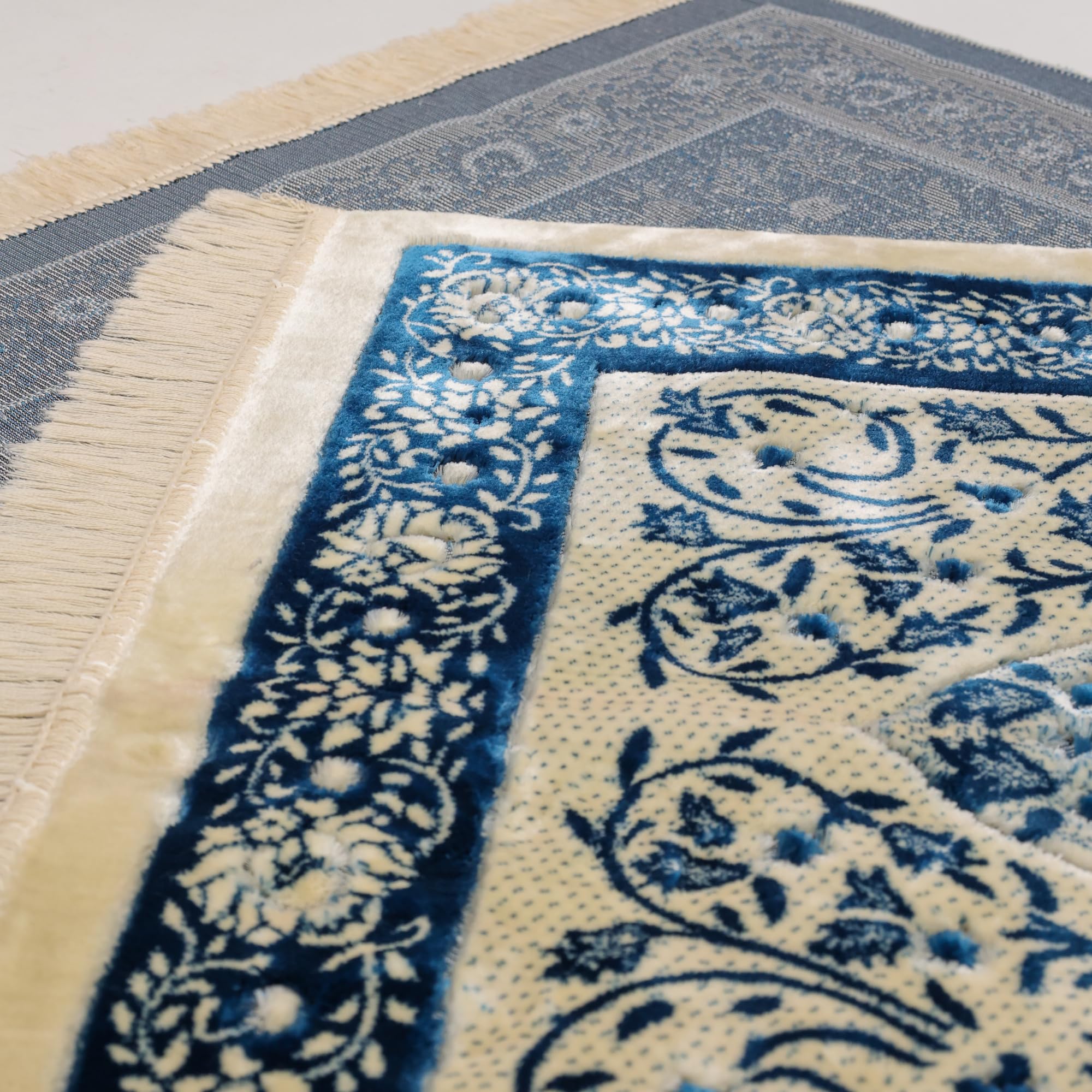 Luxury Turkish Navy Blue & Ivory Velvet Prayer Rug with Prayer Cap - Firaset