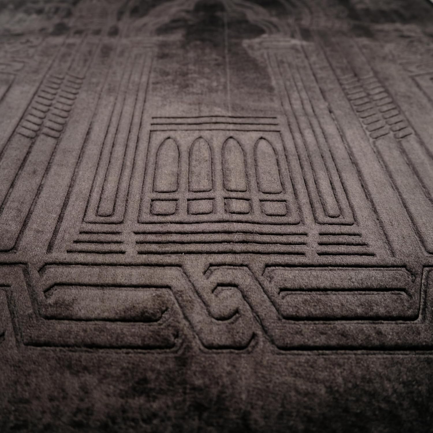 Luxury Turkish Velvet Prayer Rug – Black Embossed Floral Design with Tasbeeh