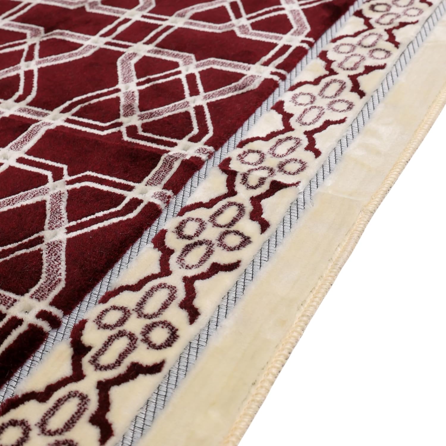 Luxury Soft Plush Velvet Prayer Rug – Burgundy & Cream Geometric Lattice Design