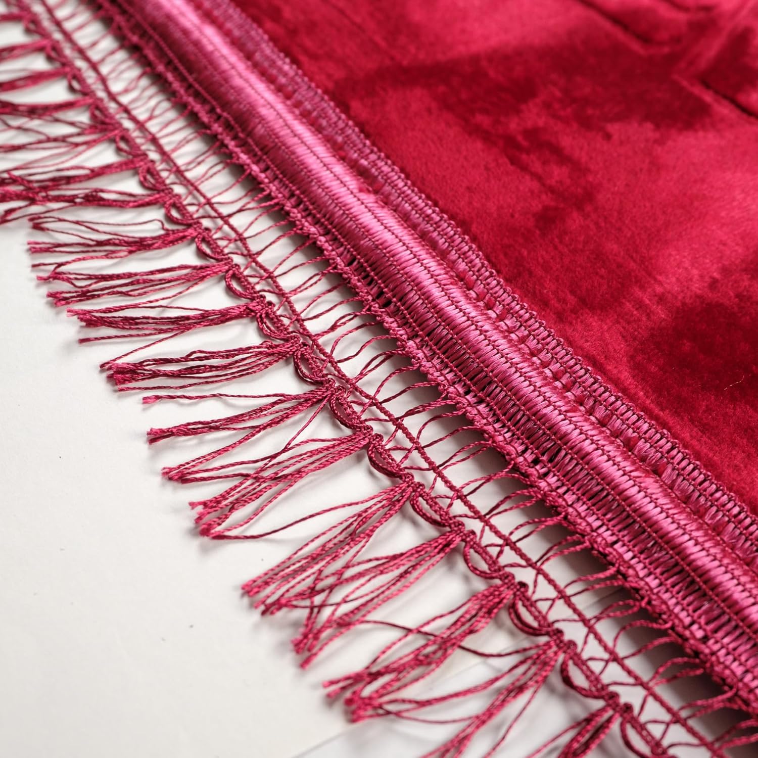 Luxury Turkish Velvet Prayer Rug – Red Embossed Floral Design with Tasbeeh