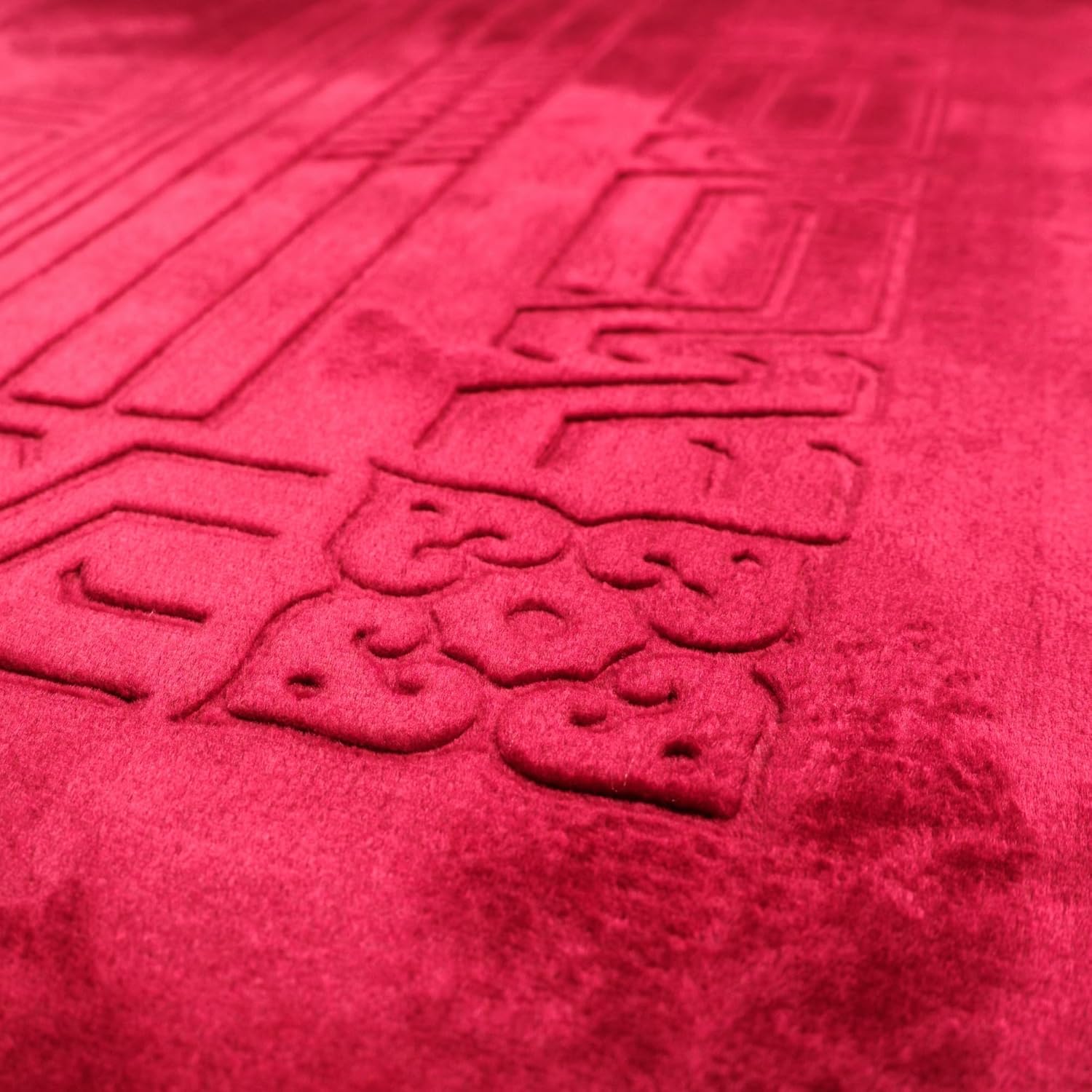 Luxury Turkish Velvet Prayer Rug – Red Embossed Floral Design with Tasbeeh