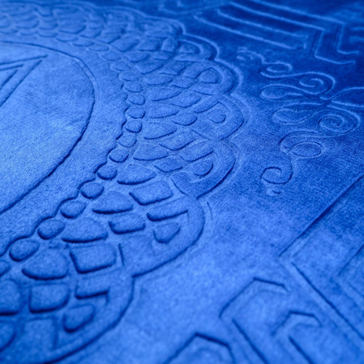 Luxury Turkish Velvet Prayer Rug – Blue Embossed Floral Design with Tasbeeh