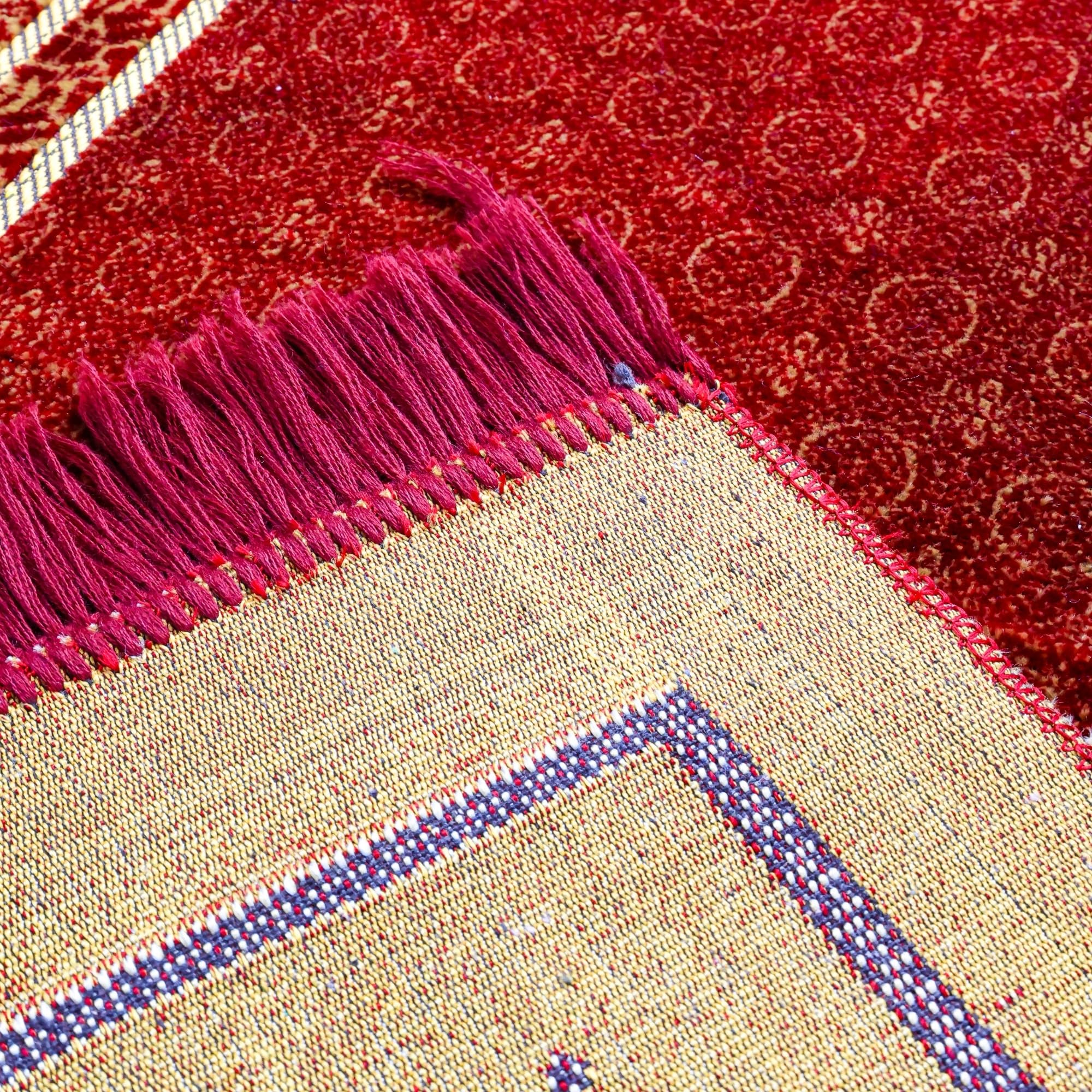 Luxury Turkish Velvet Prayer Rug – Royal Red & Gold Arch Design