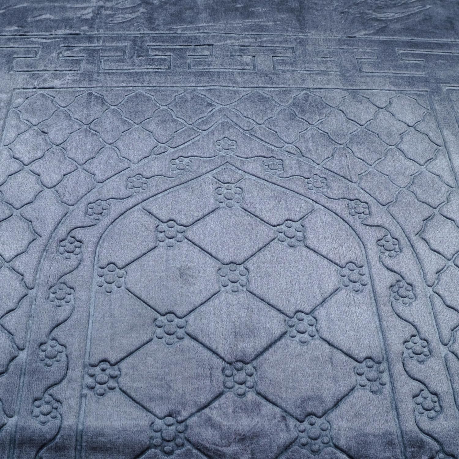 Luxury Turkish Velvet Prayer Rug – Blue Embossed Floral Design with Tasbeeh
