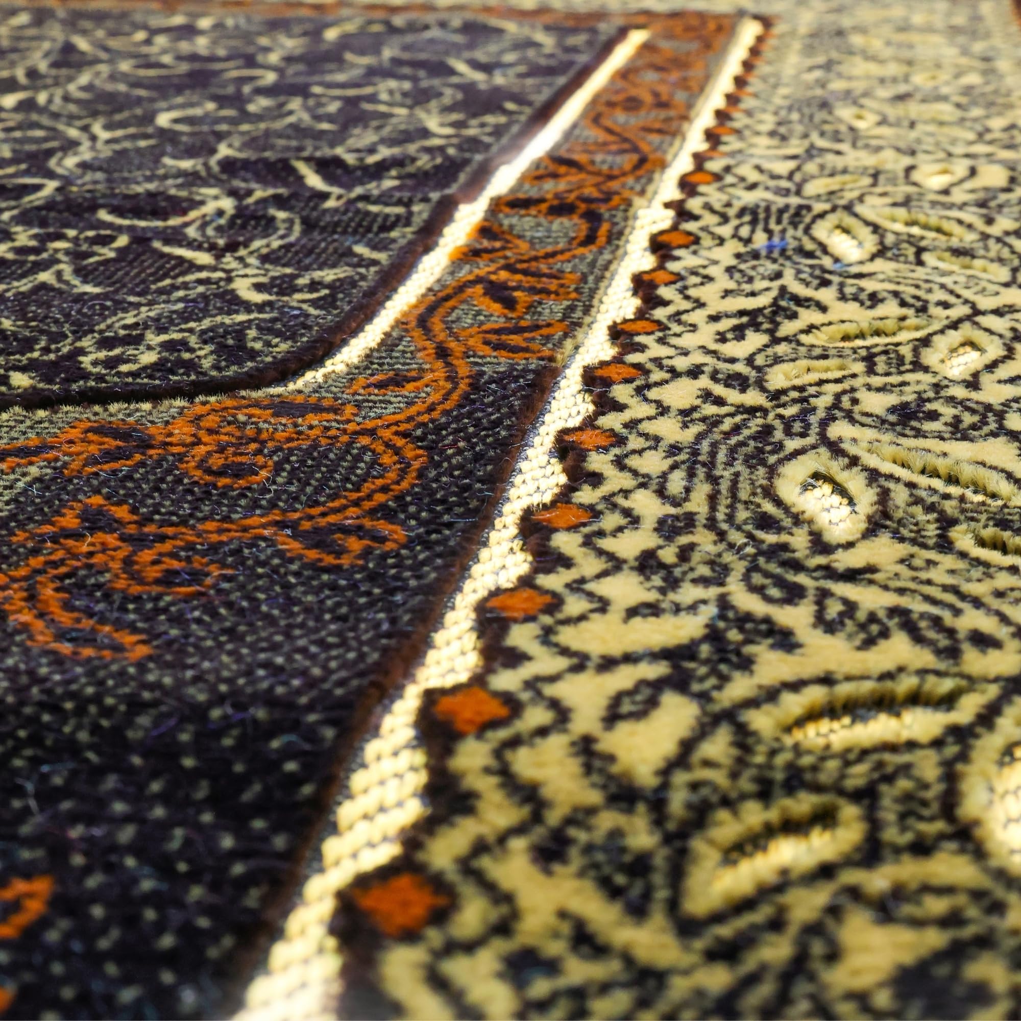 Luxury Turkish Brown & Gold Velvet Prayer Rug with Prayer Cap - Firaset